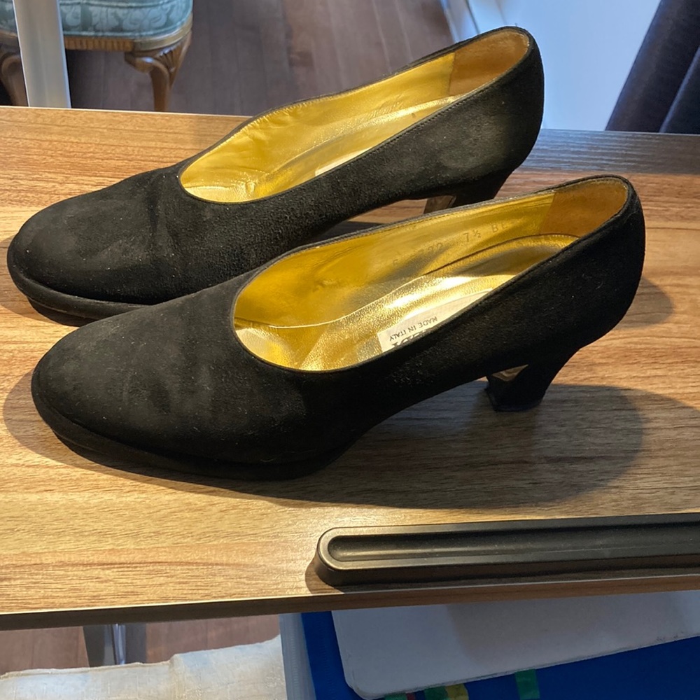 Black suede shoes size 7.5